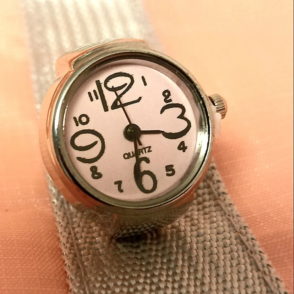 New Silver Stretchable Watch ⌚ Ring, size 7 to 11